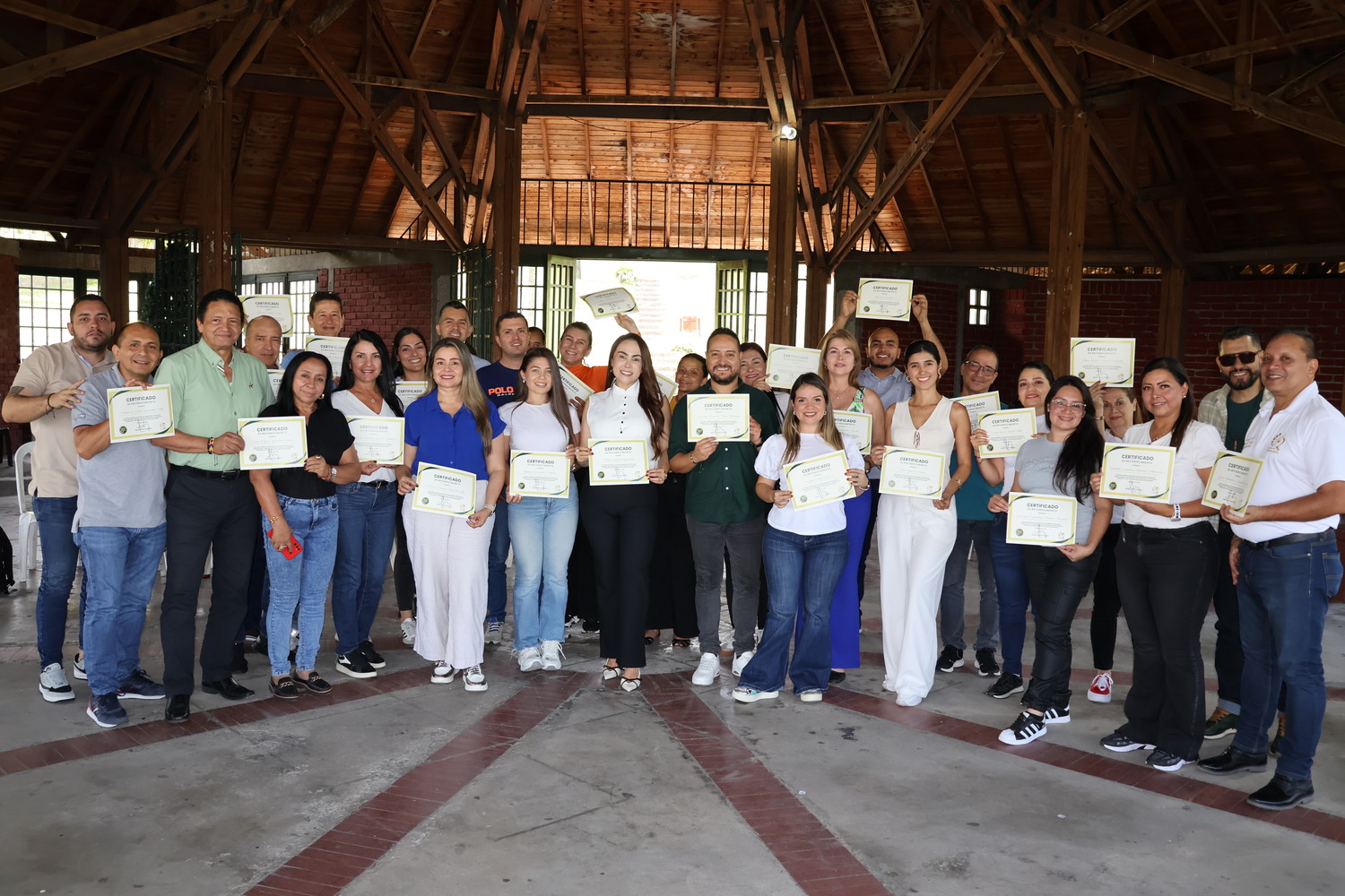 “Código del Éxito”: Lotería del Risaralda fortalece su talento humano en legalidad y fiscalización