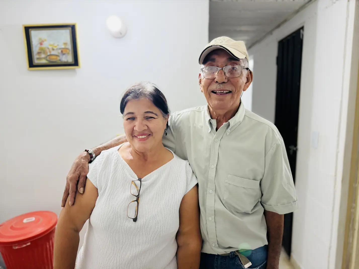 Sabulón y Gloria, los loteros que hoy disfrutan el mejoramiento de su hogar gracias a la Gobernación de Risaralda